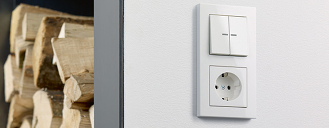 JUNG KNX Taster F 10 bei ehb-Elektrotechnik in Waldmünchen