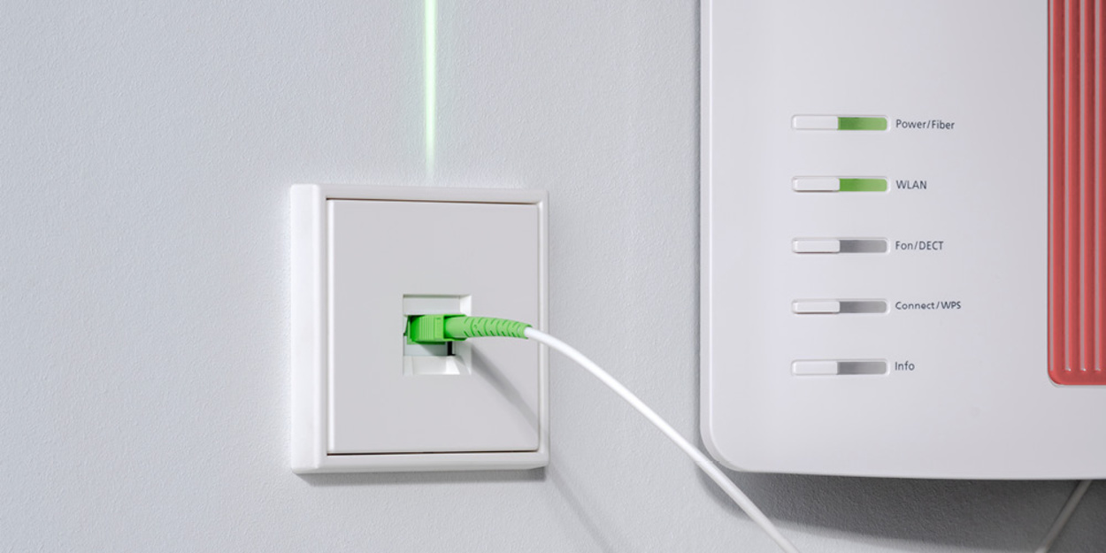 Die neuen Glasfaser-Anschlussdosen bei ehb-Elektrotechnik in Waldmünchen